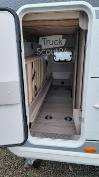 Τροχόσπιτο Hobby Excellent Edition 490 KMF 1800kgGarage47L Tank