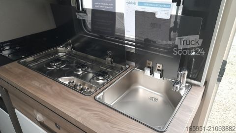 Τροχόσπιτο Hobby Excellent Edition 490 KMF 1800kgGarage47L Tank