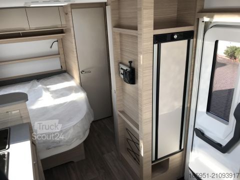 Τροχόσπιτο Fendt Bianco Activ 445 SFB Mod.2026 1700kg Dekopaket