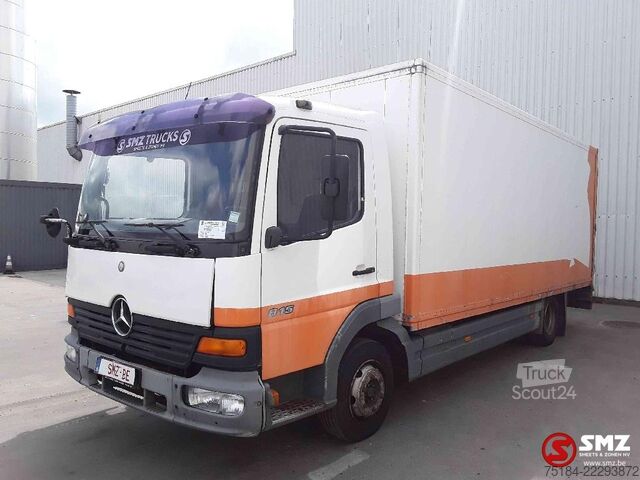 Benne fermée Mercedes Atego 818