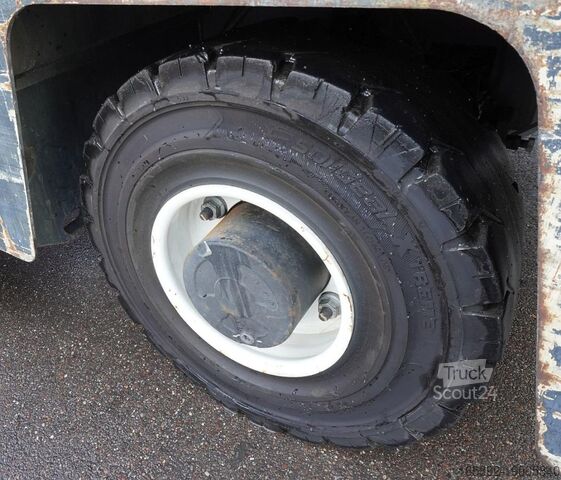 Apilador manual Combilift C6000FSL