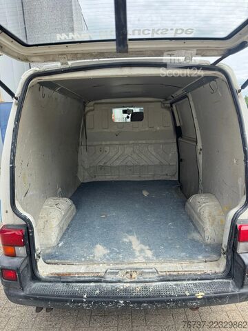 Panelová dodávka Volkswagen Transporter