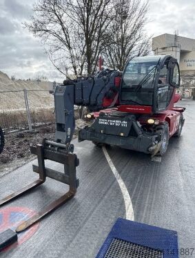 Teleskopski manipulator MAGNI RTH 5.35 Smart Diesel 34,17 m