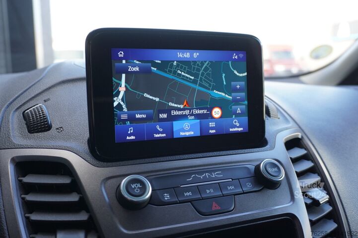 Kombi med högt tak Ford Transit Connect 1.5 EcoBlue 100PK EURO 6 - Airc...