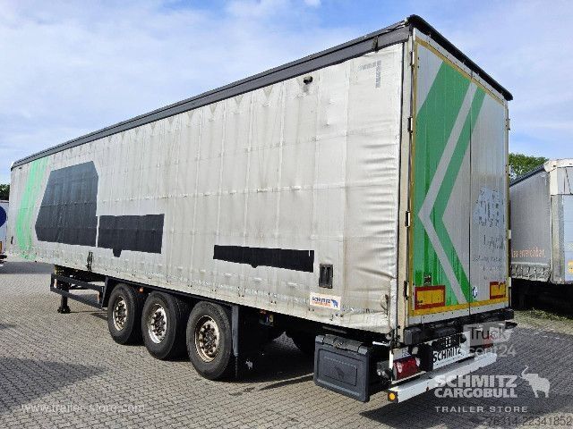 Semi-remorque bâchée Schmitz Cargobull Curtainsider Mega Getränke