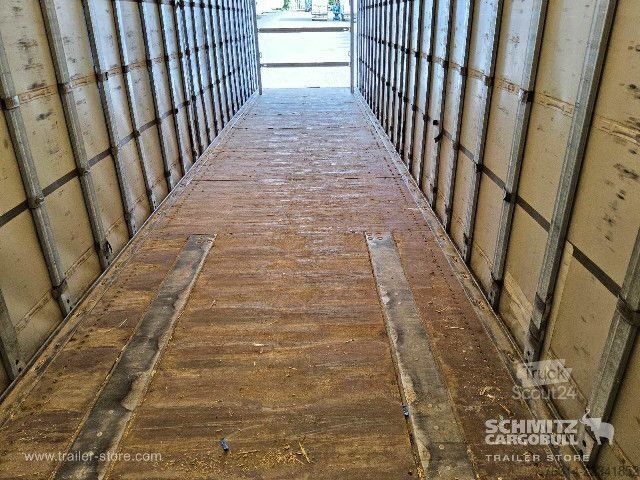 Semi-remorque bâchée Schmitz Cargobull Curtainsider Mega Getränke
