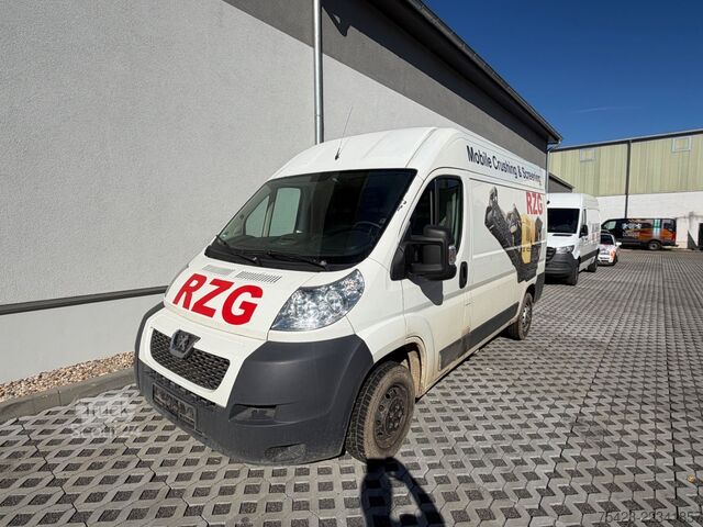 Korotettu pakettiauto PEUGEOT Boxer HDi