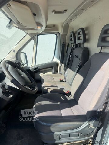 Korotettu pakettiauto PEUGEOT Boxer HDi