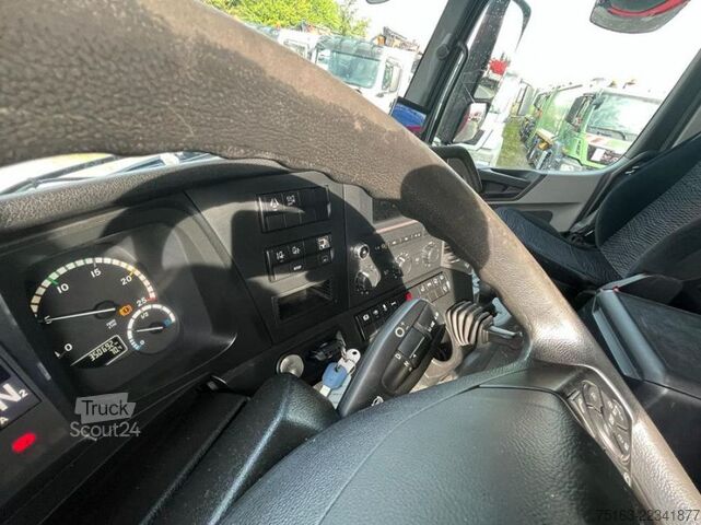 Вантажівка з платформою і тентом MERCEDES-BENZ Antos 2540 L 6x2 Pritsche LBW