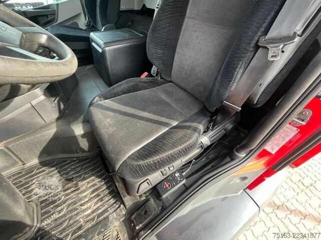 Вантажівка з платформою і тентом MERCEDES-BENZ Antos 2540 L 6x2 Pritsche LBW