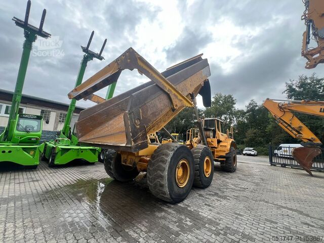 Samohodni tovornjak Volvo A 35 D