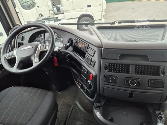 Standaard trekker DAF XF 480 FT SUPER SPACE CAB