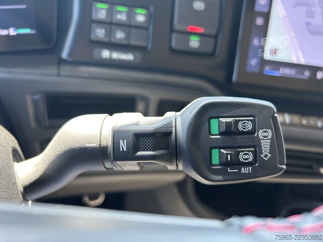 MTS standard Scania 590S V8 Highline / Retarder / Leder / Vol Lucht...