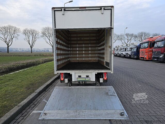 Kufr IVECO DAILY 35S12 Bakwagen Laadklep!