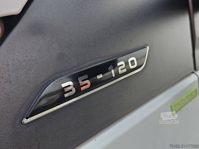 Kufr IVECO DAILY 35S12 Bakwagen Laadklep!