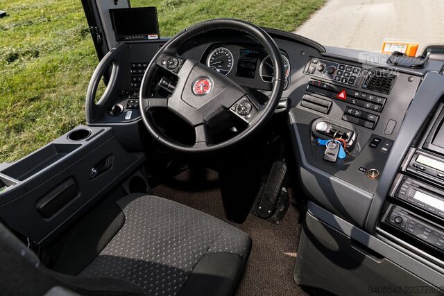 Turistični avtobus Setra 431DT