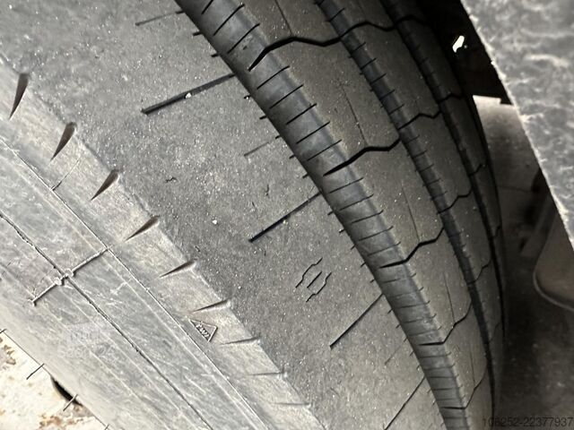 Volymtransport Mercedes-Benz Actros 2645 6x2 105m³ JUMBO + RETARDER + KRAN P...
