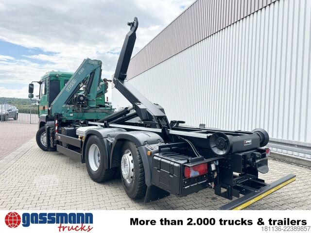 Haakarm vrachtwagen MAN TGA 26.480 6x4H-4 BL, HydroDrive, Lenk-/Lift, Kran