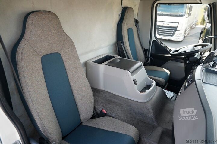 Рефрижераторний вантажівка VOLVO FE 280 / 4x2 / CH?ODNIA / CARRIER SUPRA 1250 MT