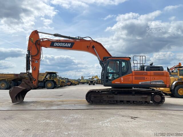 Raupenbagger Doosan DX300LC-5