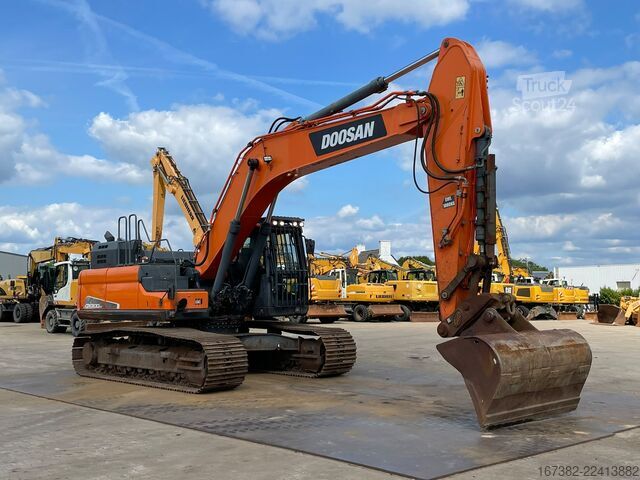 Raupenbagger Doosan DX300LC-5