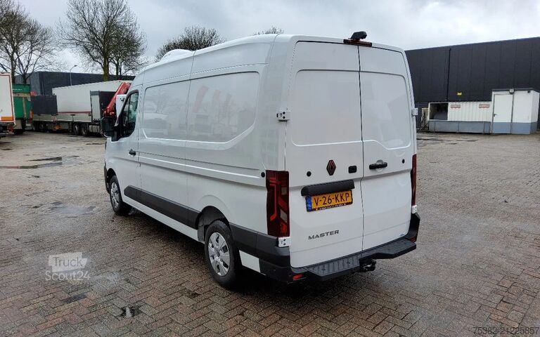 Reefer van Renault Master NEW TYPE 150.35  EURO 6  L2H2 KOEL-VRIES...