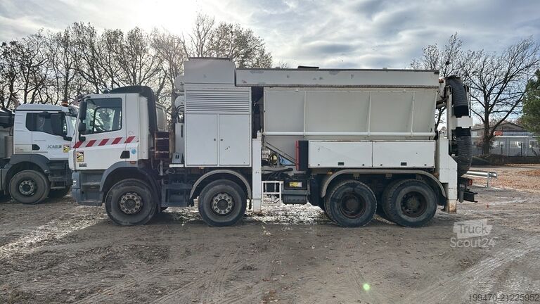 Sesalna bager DAF CF 84.460 RSP