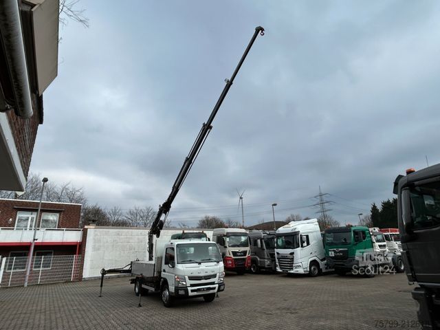 Truck-mounted crane van FUSO Canter 7C18 Pritsche + HIAB 066 Kran
