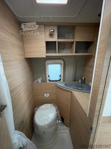 Camping-car ROADCAR R 600 | Viel Raum auf 6m* mit Klimaautomatik