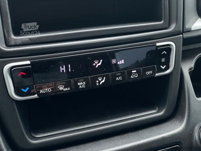 Camping-car ROADCAR R 600 | Viel Raum auf 6m* mit Klimaautomatik