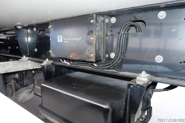 Hűtő félpótkocsi KRONE SZR 20 /CITY /TRIDEC LENK/ LBW 2000 kg/ SLXi200