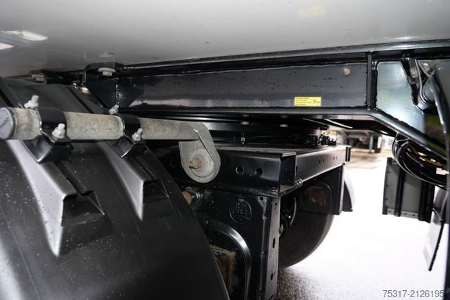 Hűtő félpótkocsi KRONE SZR 20 /CITY /TRIDEC LENK/ LBW 2000 kg/ SLXi200