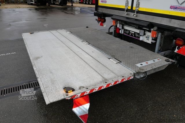 Hűtő félpótkocsi KRONE SZR 20 /CITY /TRIDEC LENK/ LBW 2000 kg/ SLXi200