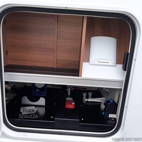 Integriertes Wohnmobil KNAUS SUN I 700 LEG