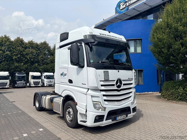 Veszélyes anyagokat szállító teherautó MERCEDES-BENZ 1845 LS 4x2, Bigspace, PTO, ADR, Retarder