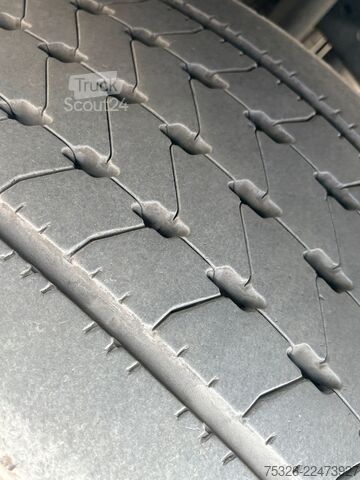 Veszélyes anyagokat szállító teherautó MERCEDES-BENZ 1845 LS 4x2, Bigspace, PTO, ADR, Retarder