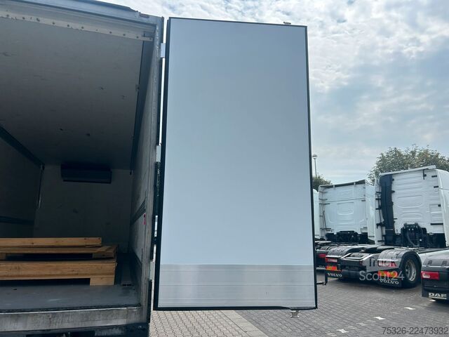 Šaldytuvas sunkvežimis DAF LF 290 FA 16 to. Monotemp. TK T1200, blau