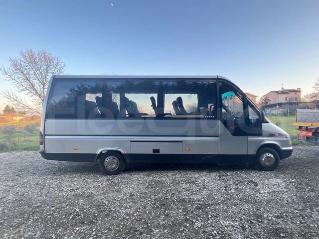 Transporte de personas Mercedes-Benz Sprinter