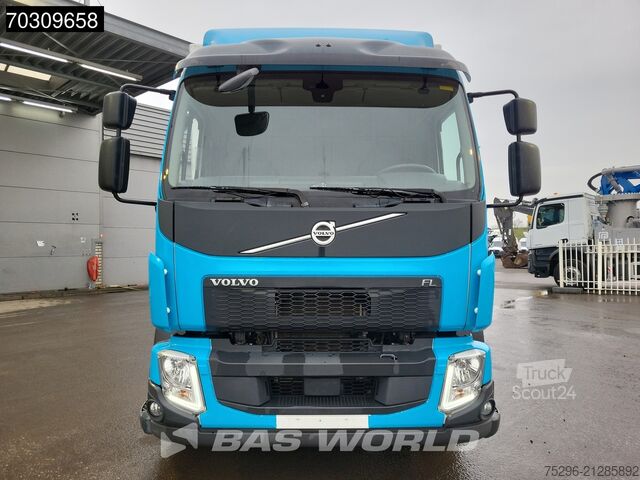 Box body Volvo FL 250 FL 4X2 18tonner 1500kg Ladebordwand Auto...