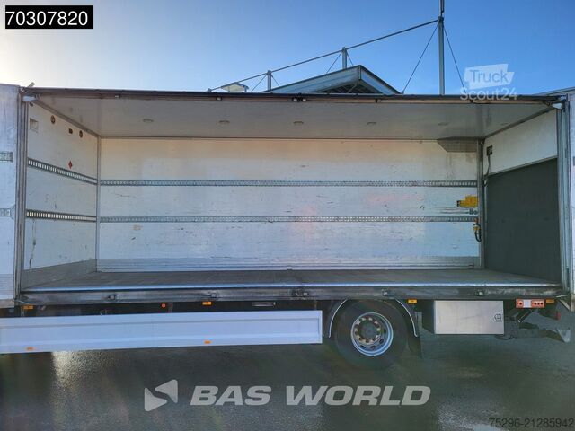 Bőrönd Mercedes Actros 1824 Actros 4X2 18tonner Air suspension ...