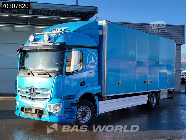 Bőrönd Mercedes Actros 1824 Actros 4X2 18tonner Air suspension ...