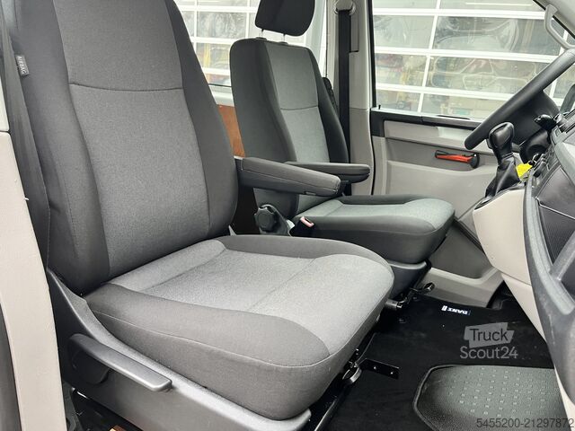 Personenbus Volkswagen Transporter Kombi 2.0 TDI L1H1 BTW EN BPM VRIJ!...