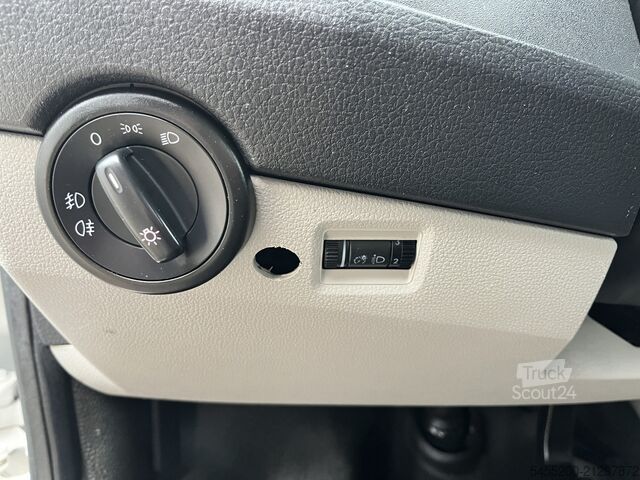 Personenbus Volkswagen Transporter Kombi 2.0 TDI L1H1 BTW EN BPM VRIJ!...