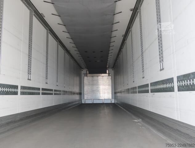 Rashladna poluprikolica Schmitz Cargobull SKO 24 Doppelstock Thermo King Pharma Ladebordwand