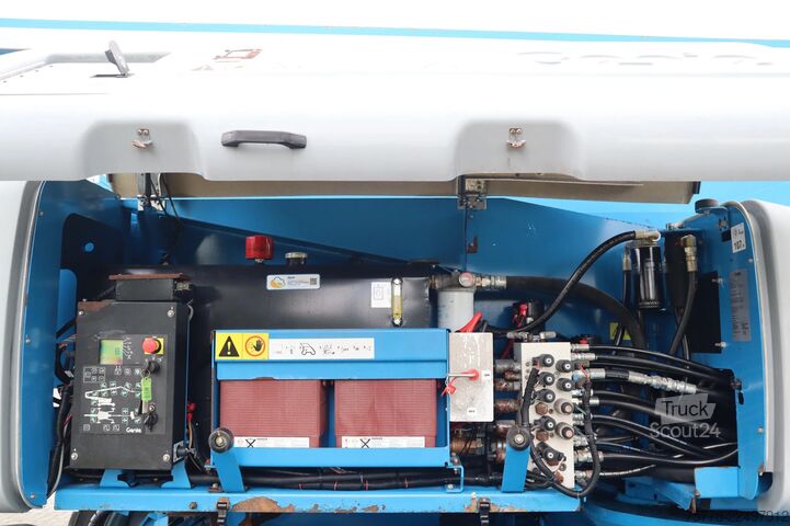 Ledad teleskopisk arbetsplattform Genie ZX-135 /70 | 43 METER | 272 KG | LOW HOURS