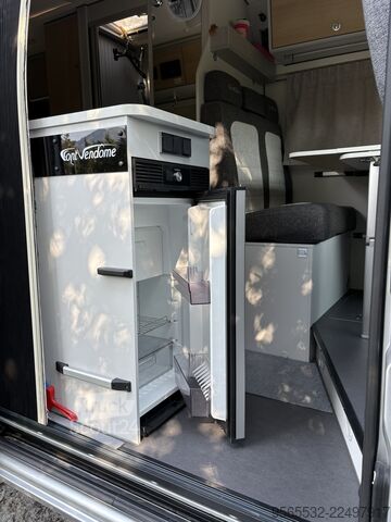 Dodávka Font Vendome Renault Master van xs