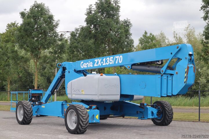 Шарнірно-телескопічна робоча платформа Genie ZX-135 /70 | 43 METER | 272 KG | LOW HOURS