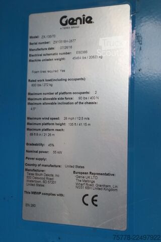 Шарнірно-телескопічна робоча платформа Genie ZX-135 /70 | 43 METER | 272 KG | LOW HOURS