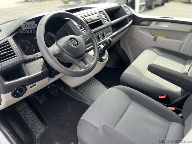 Potniški avtobus Volkswagen Transporter Kombi 2.0 TDI L1H1 9-persoons Incl...