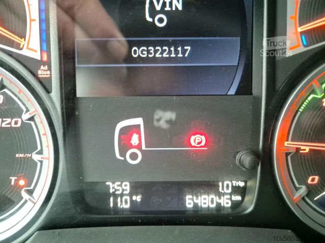 Standaard trekker DAF XF 530 FT SUPER SPACE CAB ZF INTARDER